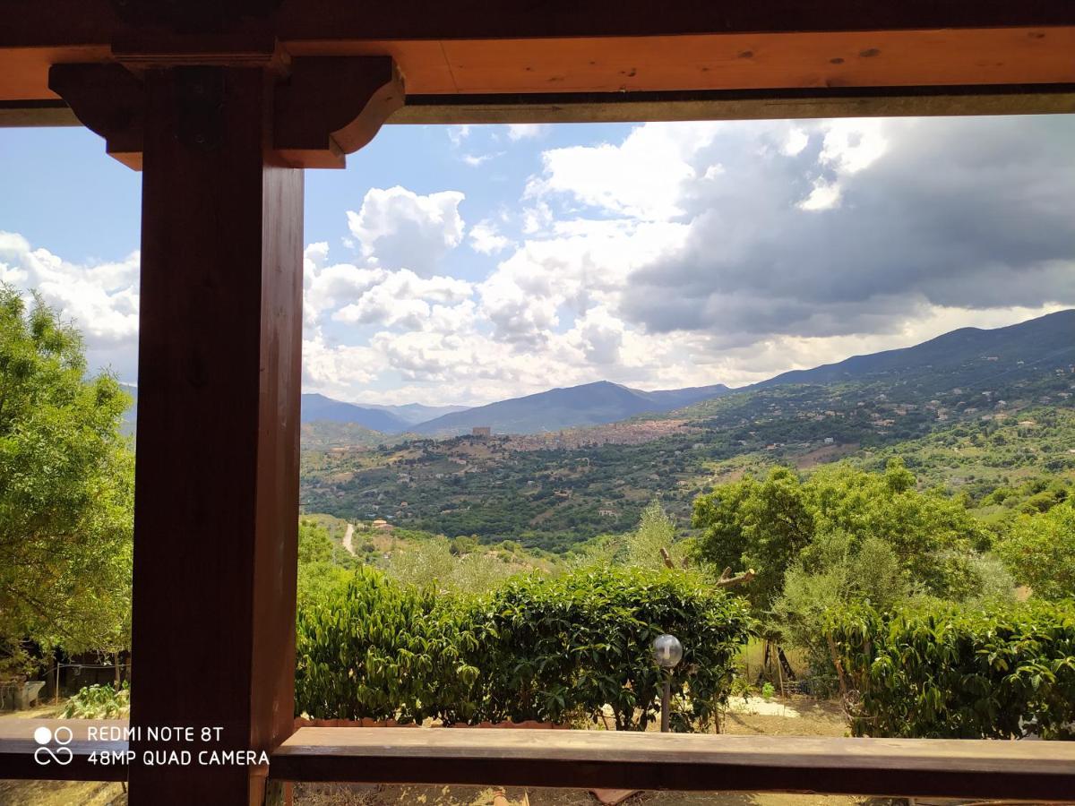 Room In Casa Castiglia A Woodhouse With Beautiful View Close Madonie Park Castelbuono (Sicily) Exterior foto
