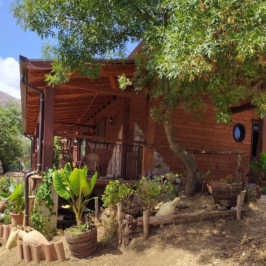 Room In Casa Castiglia A Woodhouse With Beautiful View Close Madonie Park Castelbuono (Sicily) Exterior foto